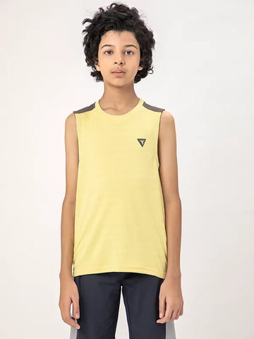 Boys Colorblock Slim Fit Crew Neck T-shirt with TECHNO COOL+