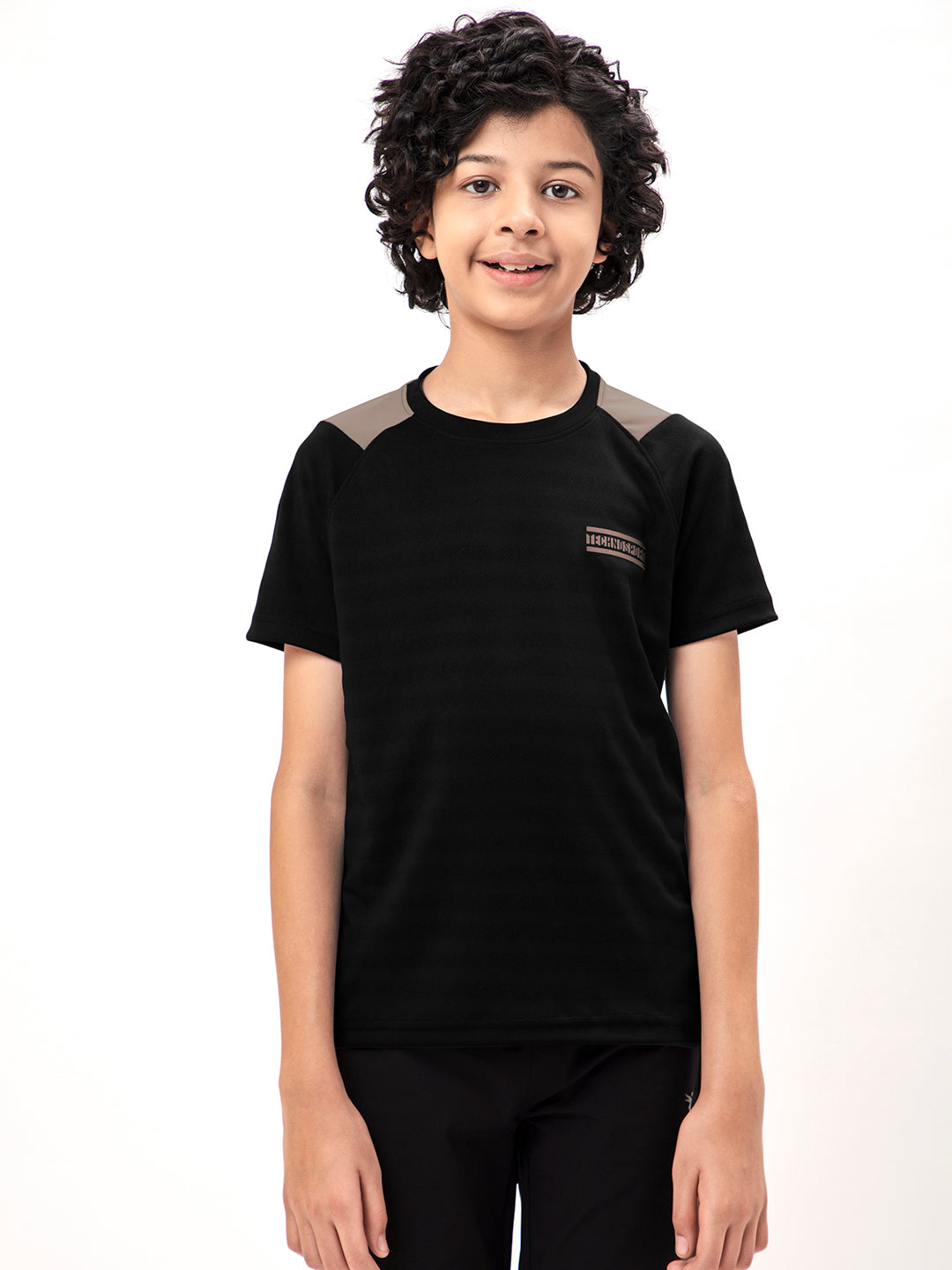 Boys Colorblock Slim Fit Crew Neck T-shirt with TECHNO COOL+