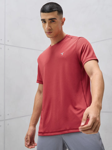 Men Solid Slim Fit Crew Neck T-shirt with TECHNO COOL+