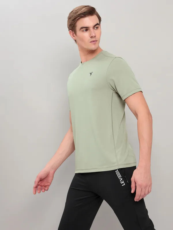 Men Solid Slim Fit Crew Neck T-shirt with TECHNO COOL+