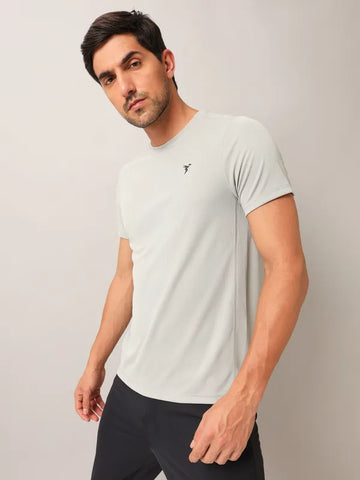 Men Solid Slim Fit Crew Neck T-shirt with TECHNO COOL+