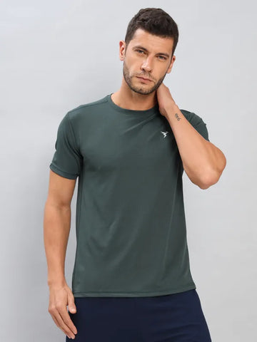 Men Solid Slim Fit Crew Neck T-shirt with TECHNO COOL+