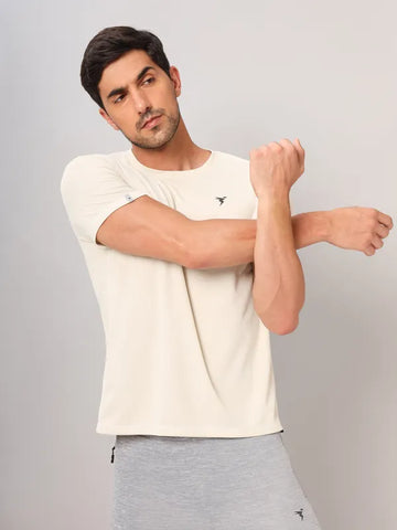 Men Solid Slim Fit Crew Neck T-shirt with TECHNO COOL+