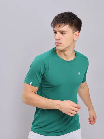 Men Solid Slim Fit Crew Neck T-shirt with TECHNO COOL+