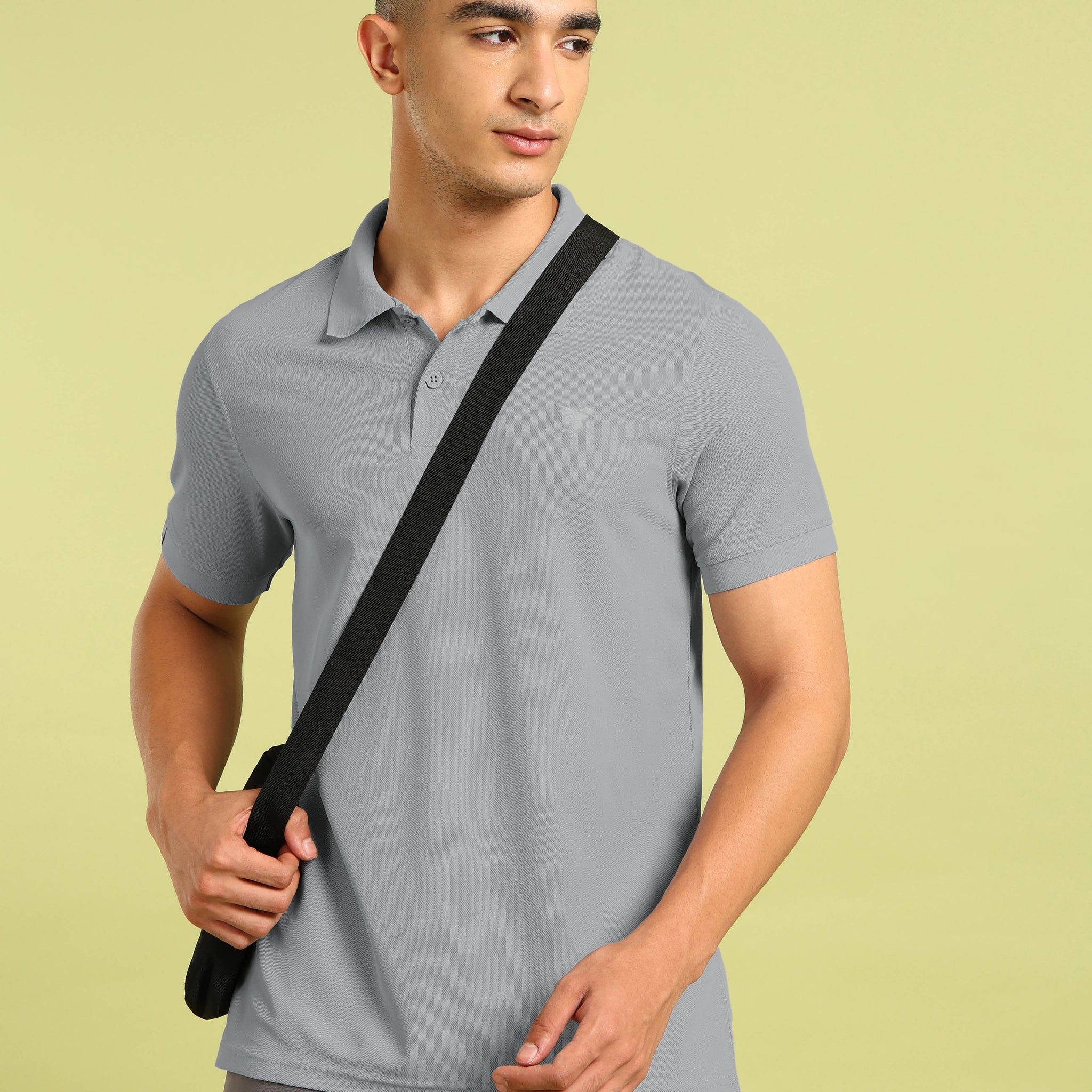 Men Solid Slim Fit Polo T-shirt with MATPIQ