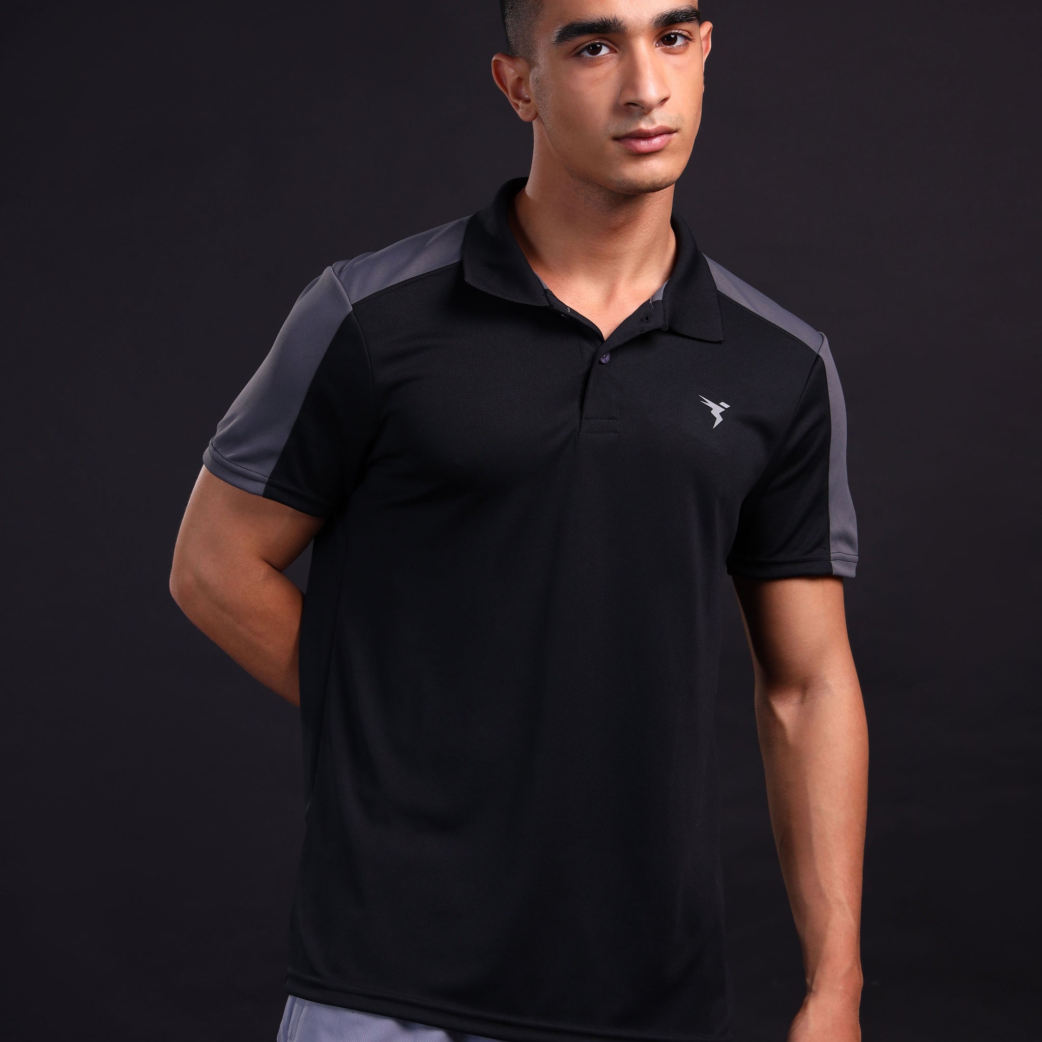 Men Colorblock Relax Fit Polo T-shirt with TECHNO COOL+