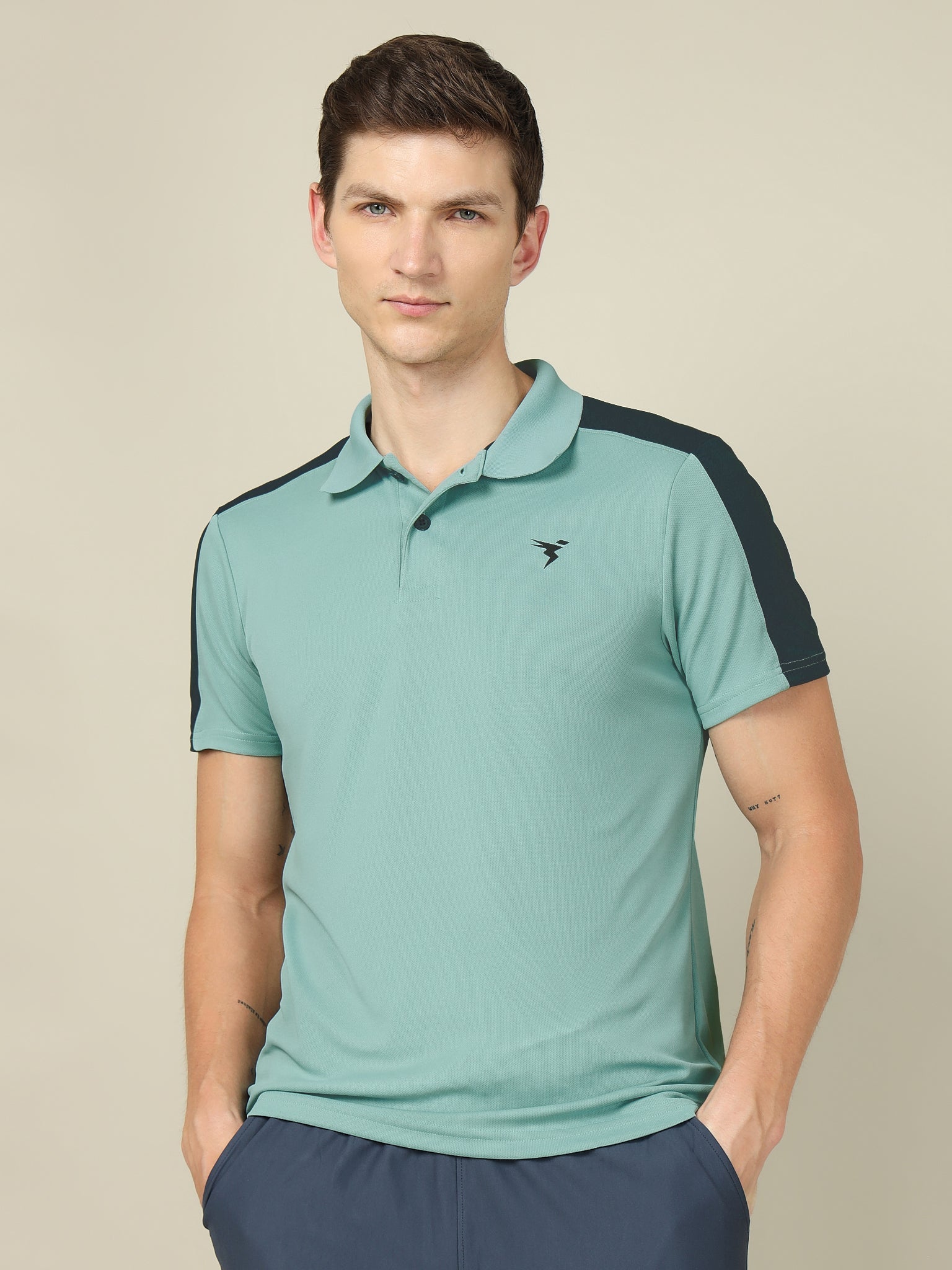 Men Colorblock Relax Fit Polo T-shirt with TECHNO COOL+