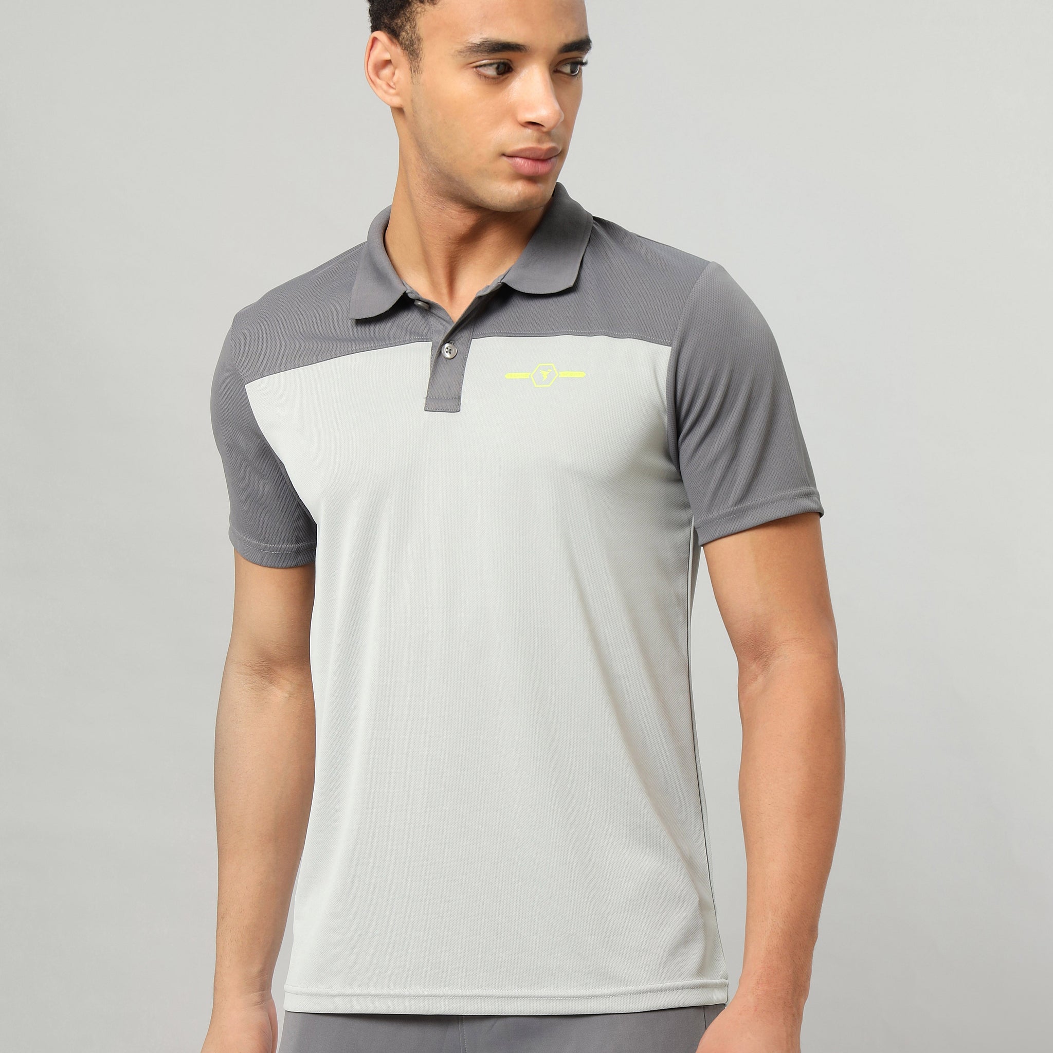 Men Colorblock Relax Fit Polo T-shirt with TECHNO COOL+