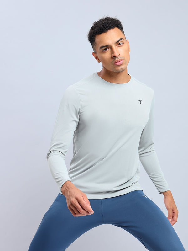 Men Solid Slim Fit Crew Neck T-shirt with TECHNO COOL+