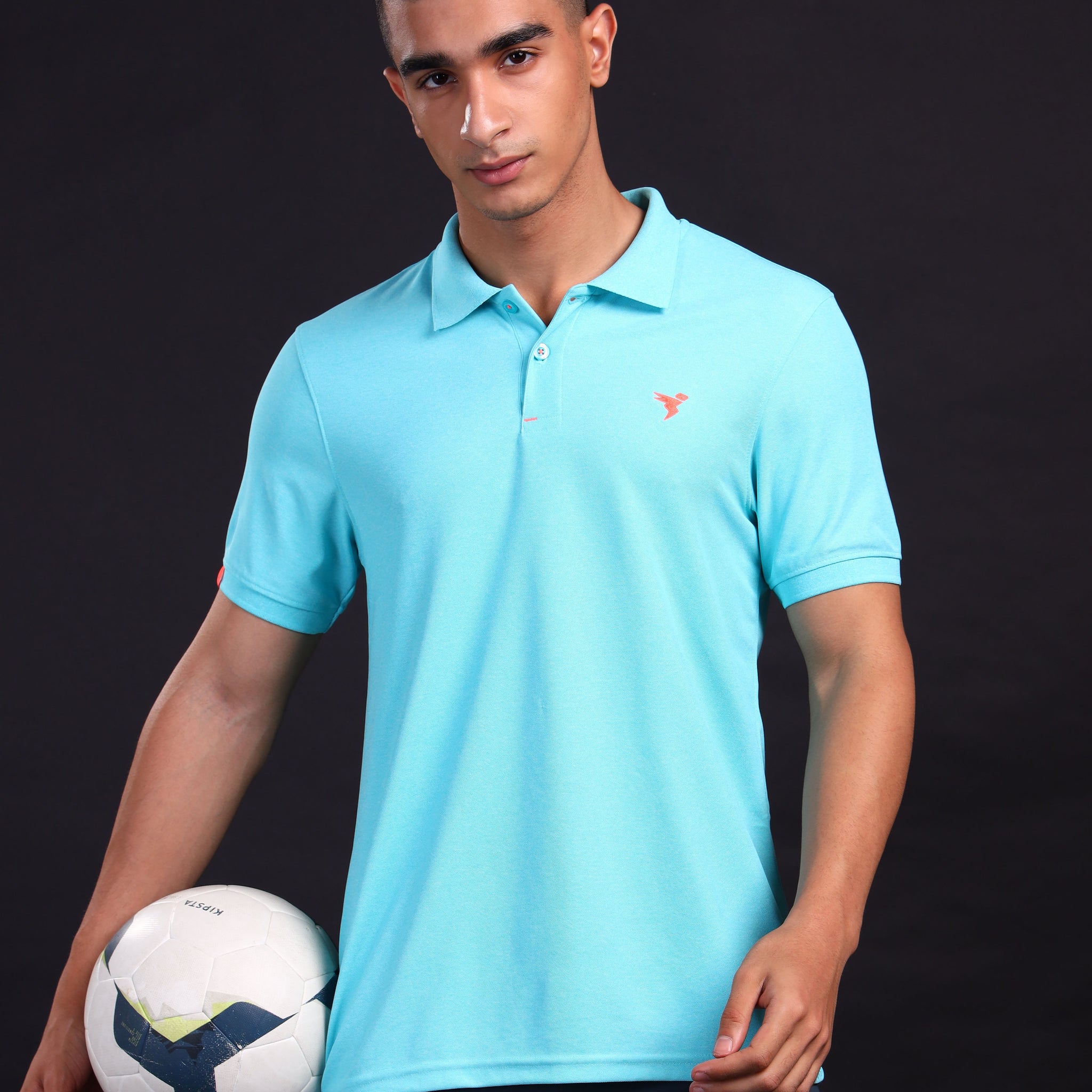 Men Solid Slim Fit Polo T-shirt with MATPIQ