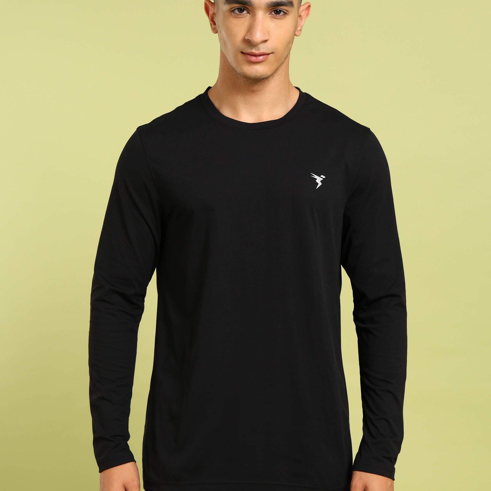 Men Solid Slim Fit Round Neck Sports T-shirt with COTFLEX