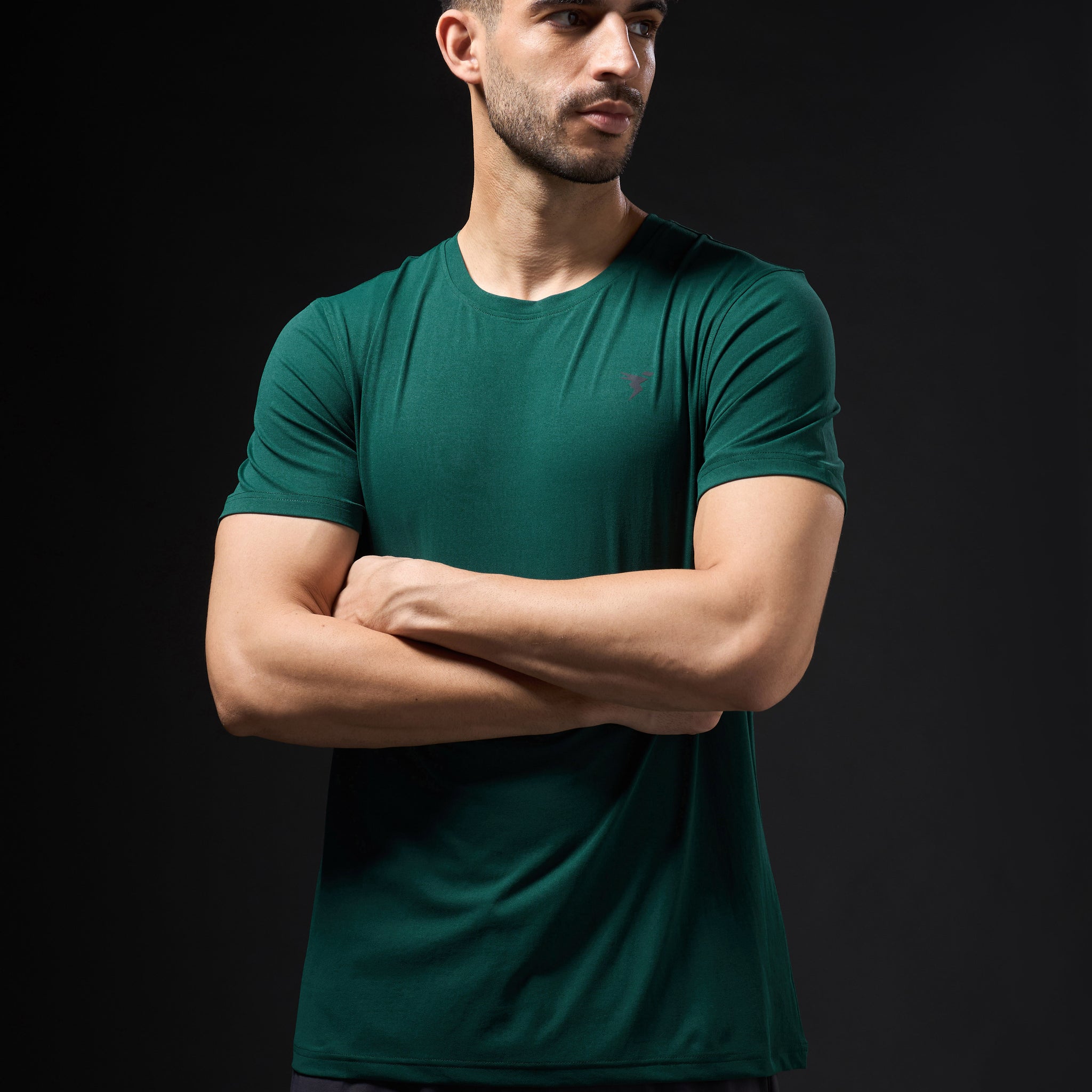 Men Solid Slim Fit Crew Neck T-shirt with COTFLEX