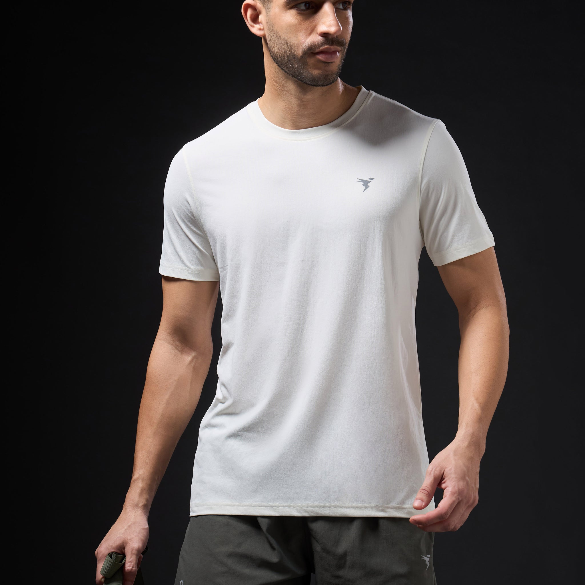 Men Solid Slim Fit Crew Neck T-shirt with COTFLEX