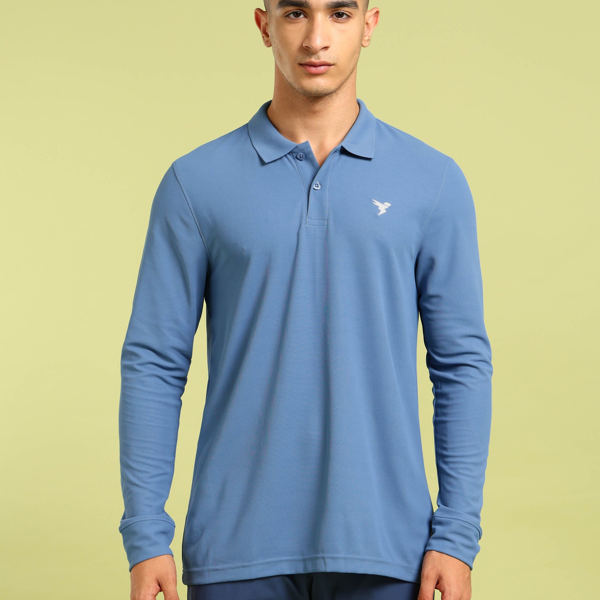 Men Solid Slim Fit Polo T-shirt with MATPIQ