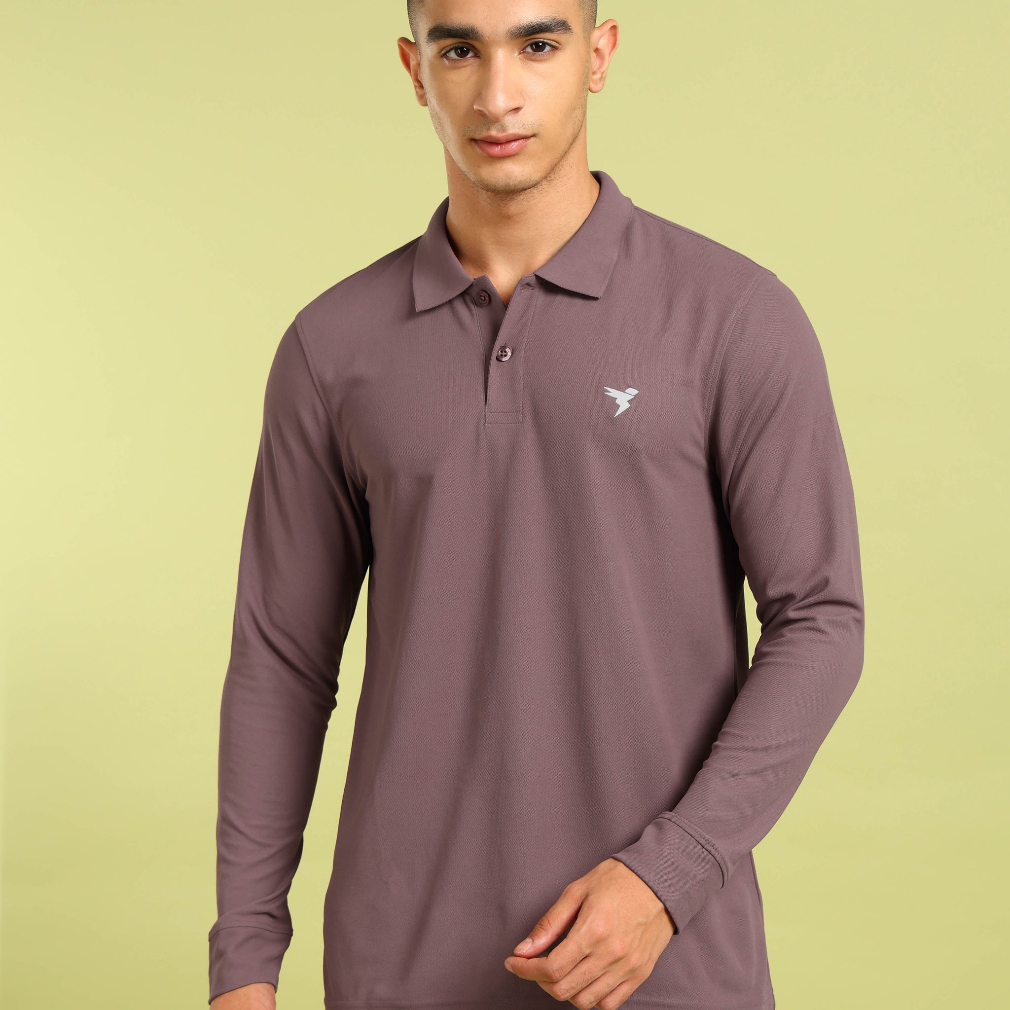 Men Solid Slim Fit Polo T-shirt with MATPIQ