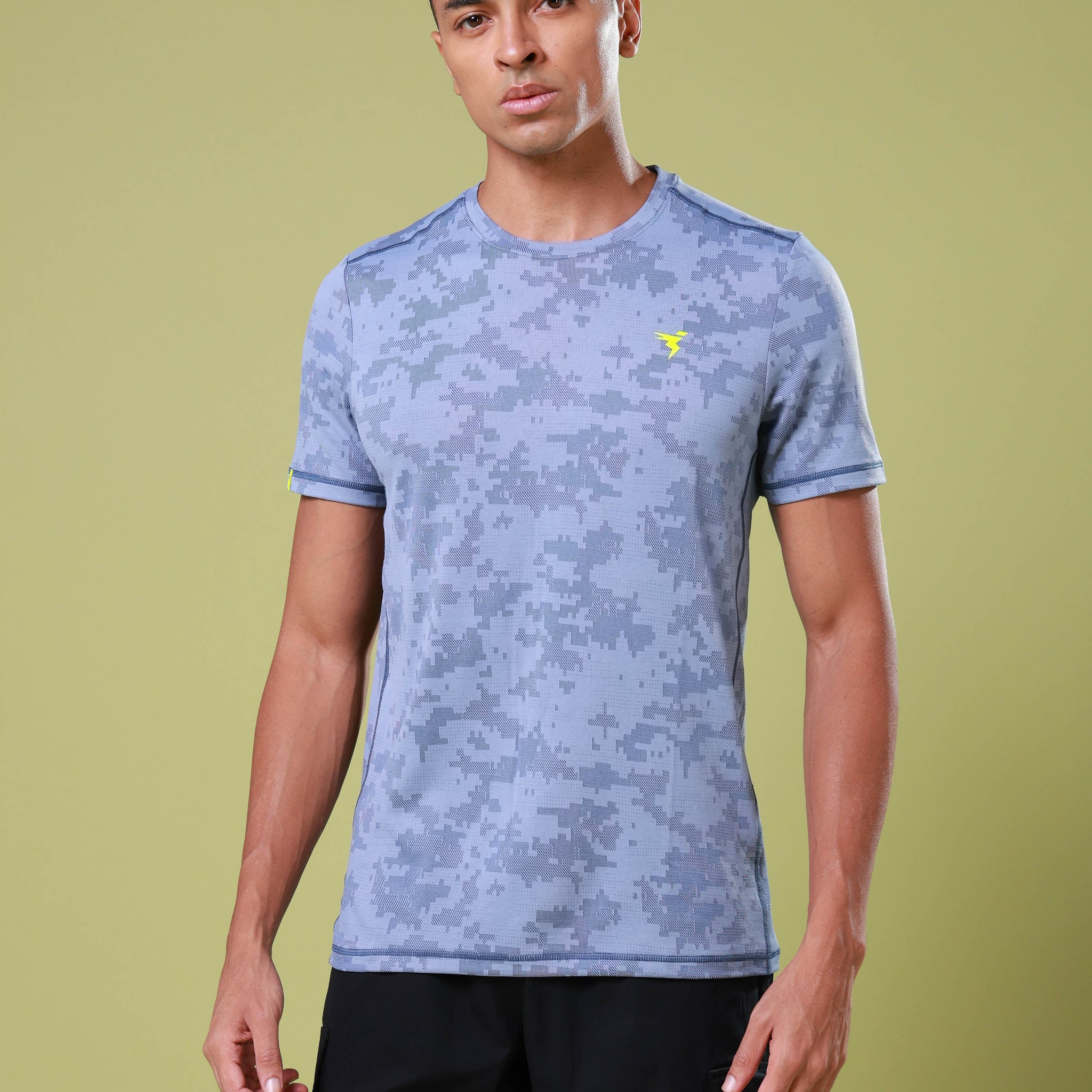 Men Jacquard Slim Fit Crew Neck T-shirt with DOUBLE COOL