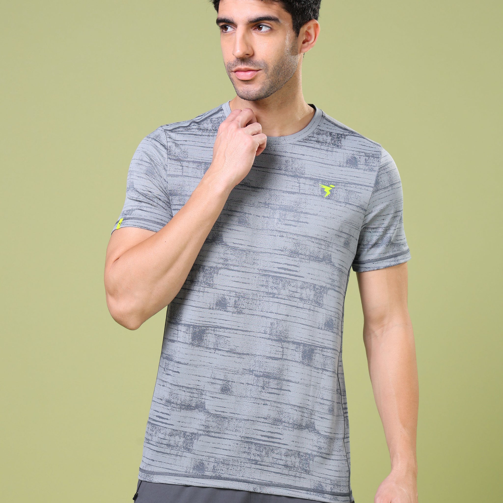 Men Jacquard Slim Fit Crew Neck T-shirt with DOUBLE COOL