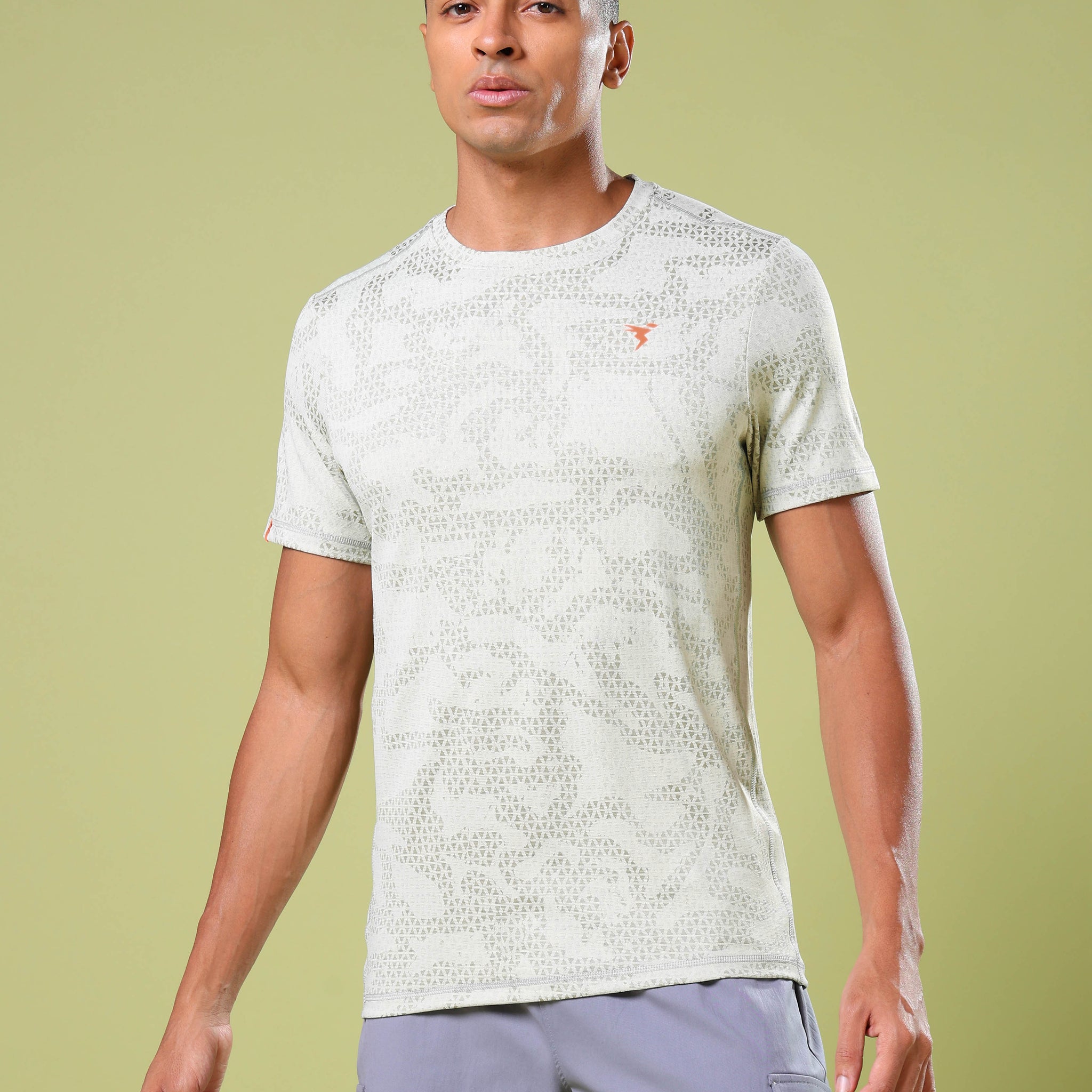 Men Jacquard Slim Fit Crew Neck T-shirt with DOUBLE COOL