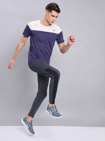 Men Colorblock Slim Fit Crew Neck T-shirt with TECHNO COOL+