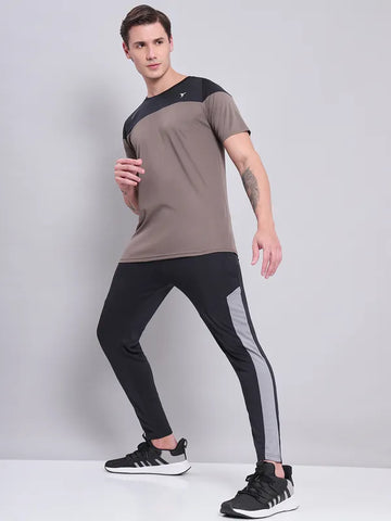 Men Colorblock Slim Fit Crew Neck T-shirt with TECHNO COOL+