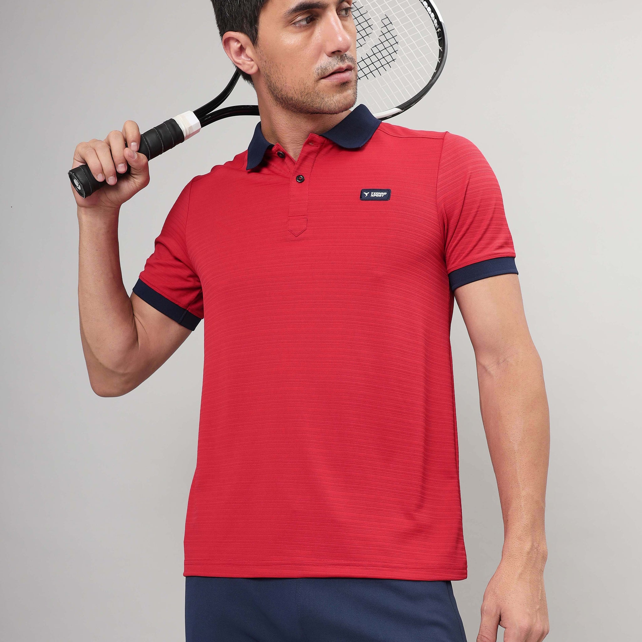 Men Solid Slim Fit Polo Sports T-shirt with MATPIQ