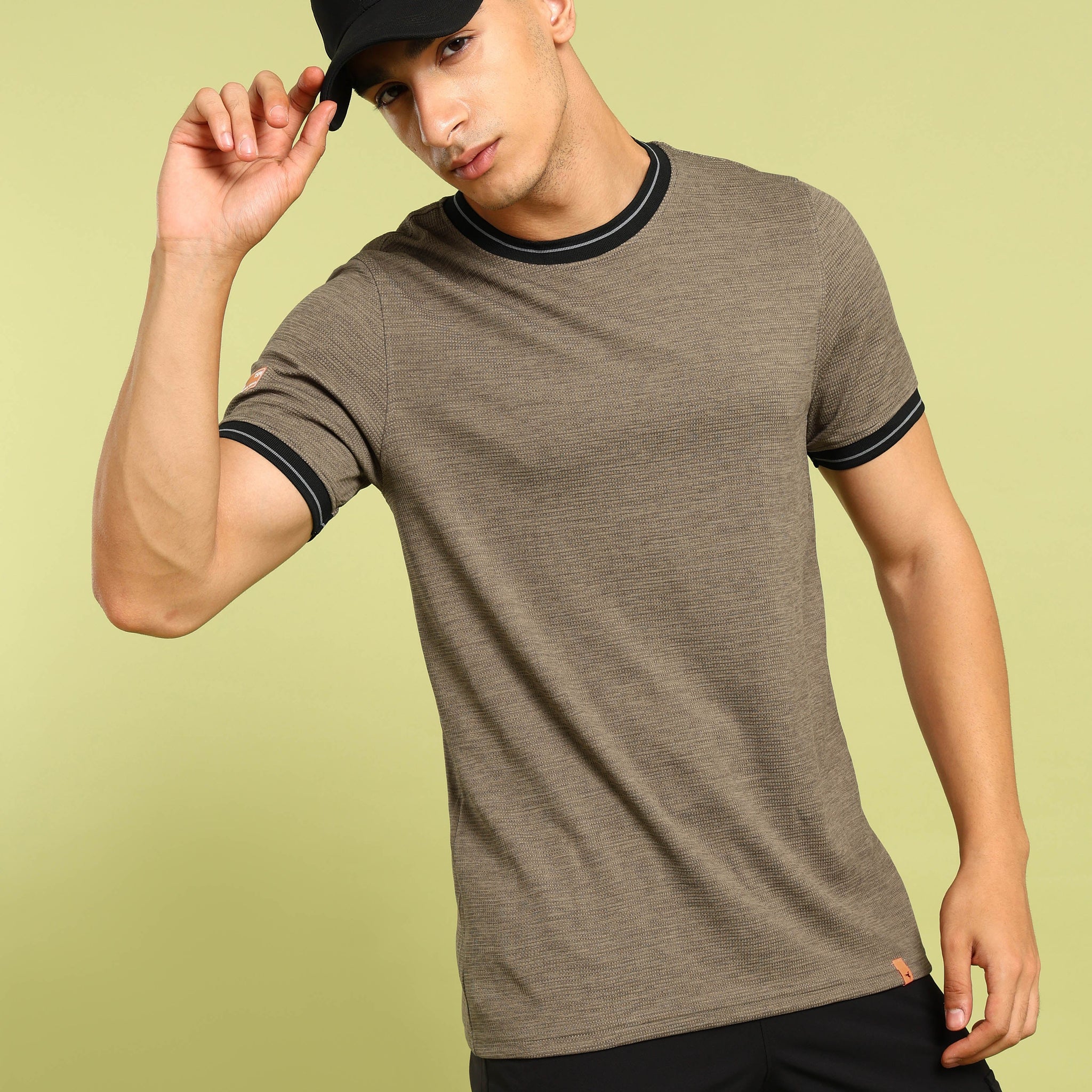 Men Cubic Melange Slim Fit Round Neck Sports T-shirt with DOUBLE COOL