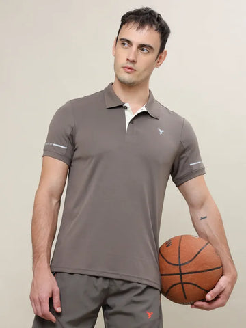 Men Solid Slim Fit Polo T-shirt with TECHNO COOL+