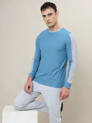 Men Colorblock Slim Fit Crew Neck T-shirt with MATPIQ