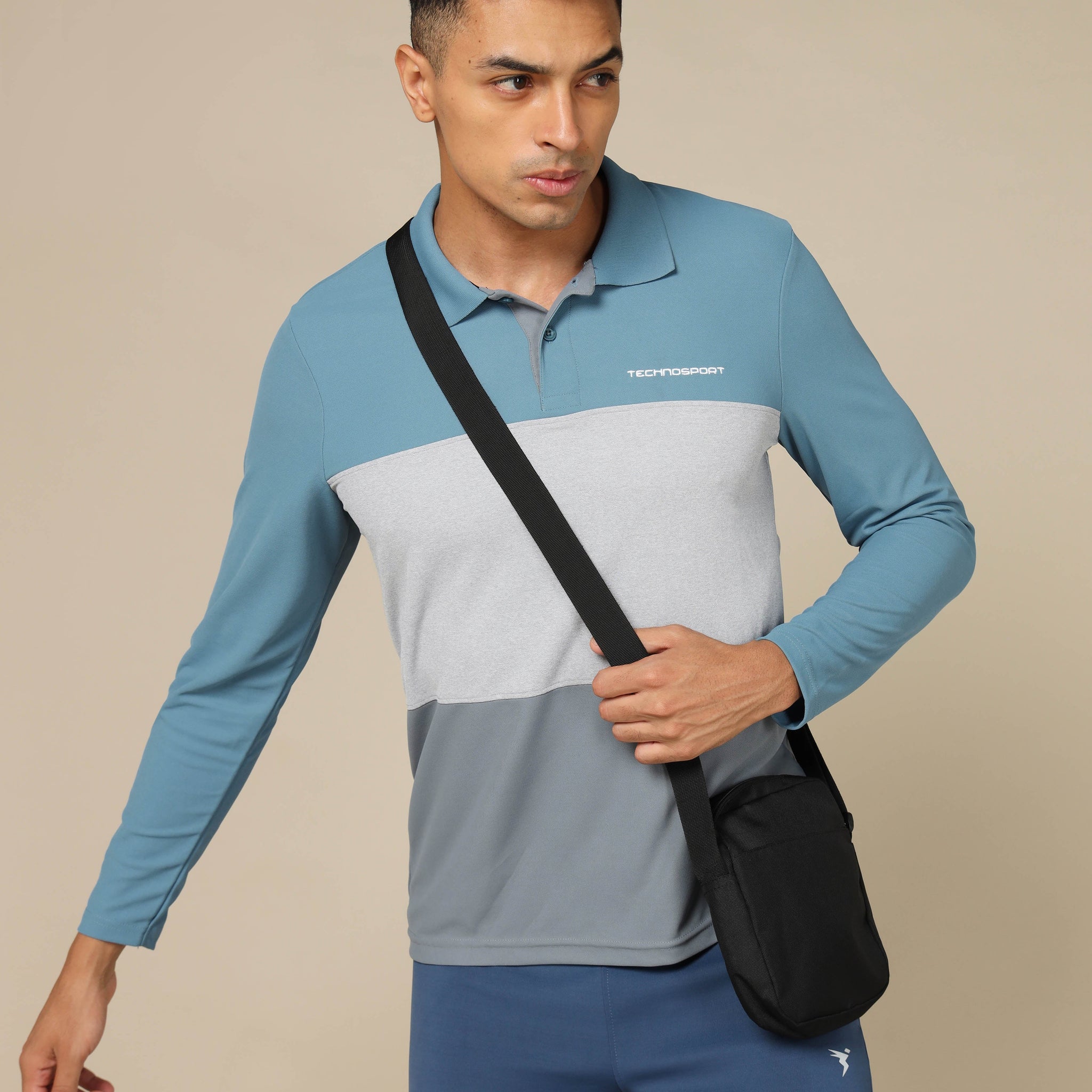 Men Solid Slim Fit Polo T-shirt with MATPIQ