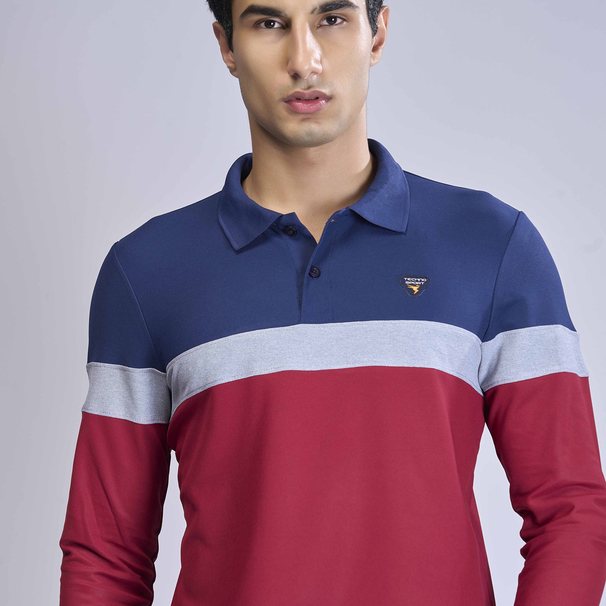 Men Colorblock Slim Fit Polo T-shirt with MATPIQ