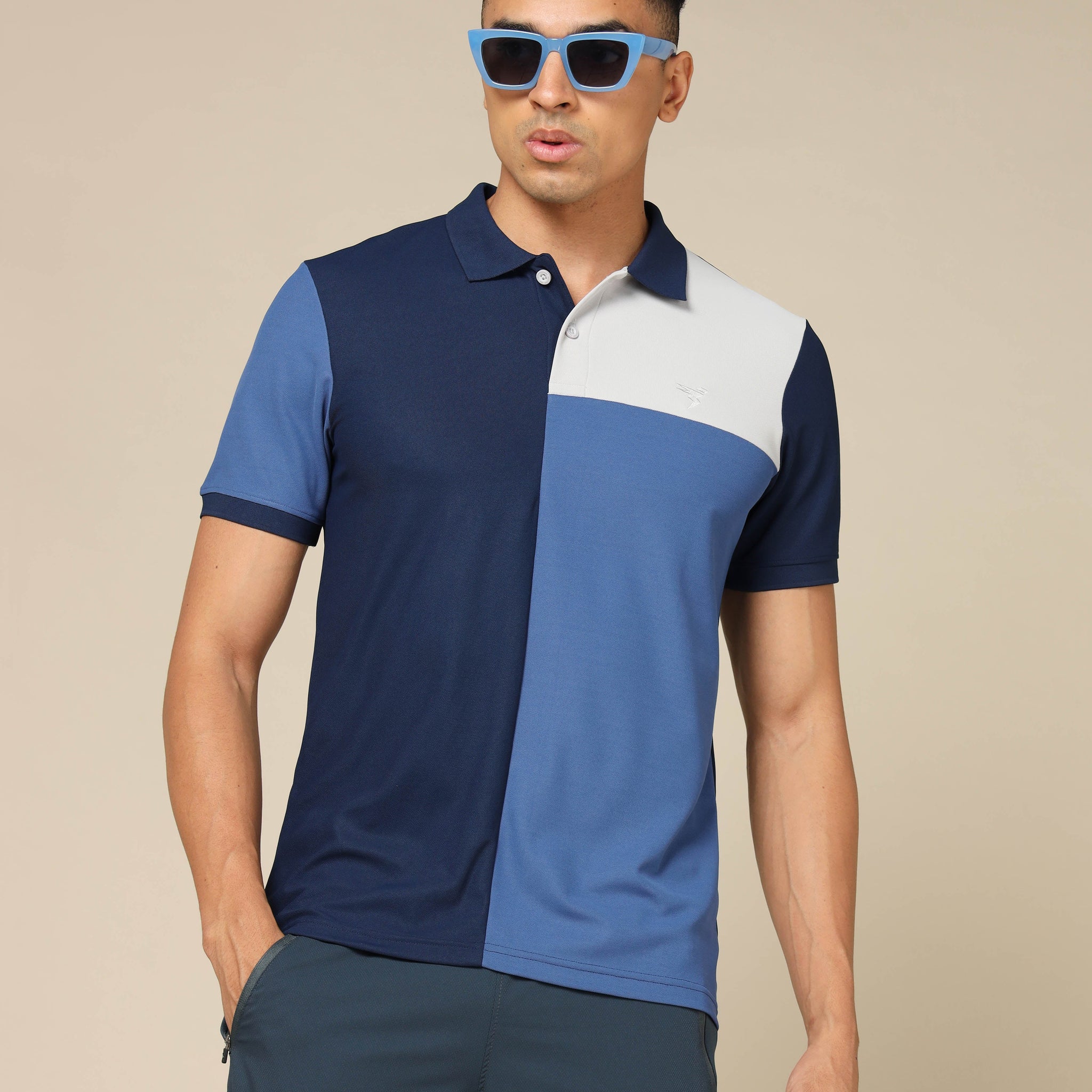 Men Colorblock Slim Fit Polo T-shirt with TECHNO COOL+