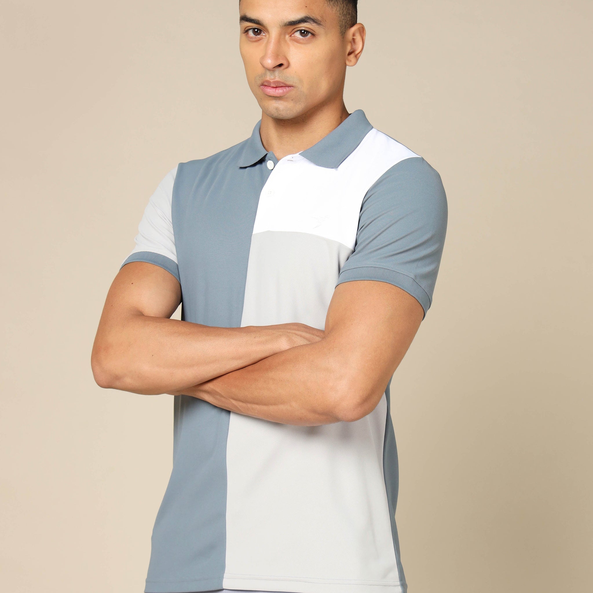 Men Colorblock Slim Fit Polo T-shirt with TECHNO COOL+