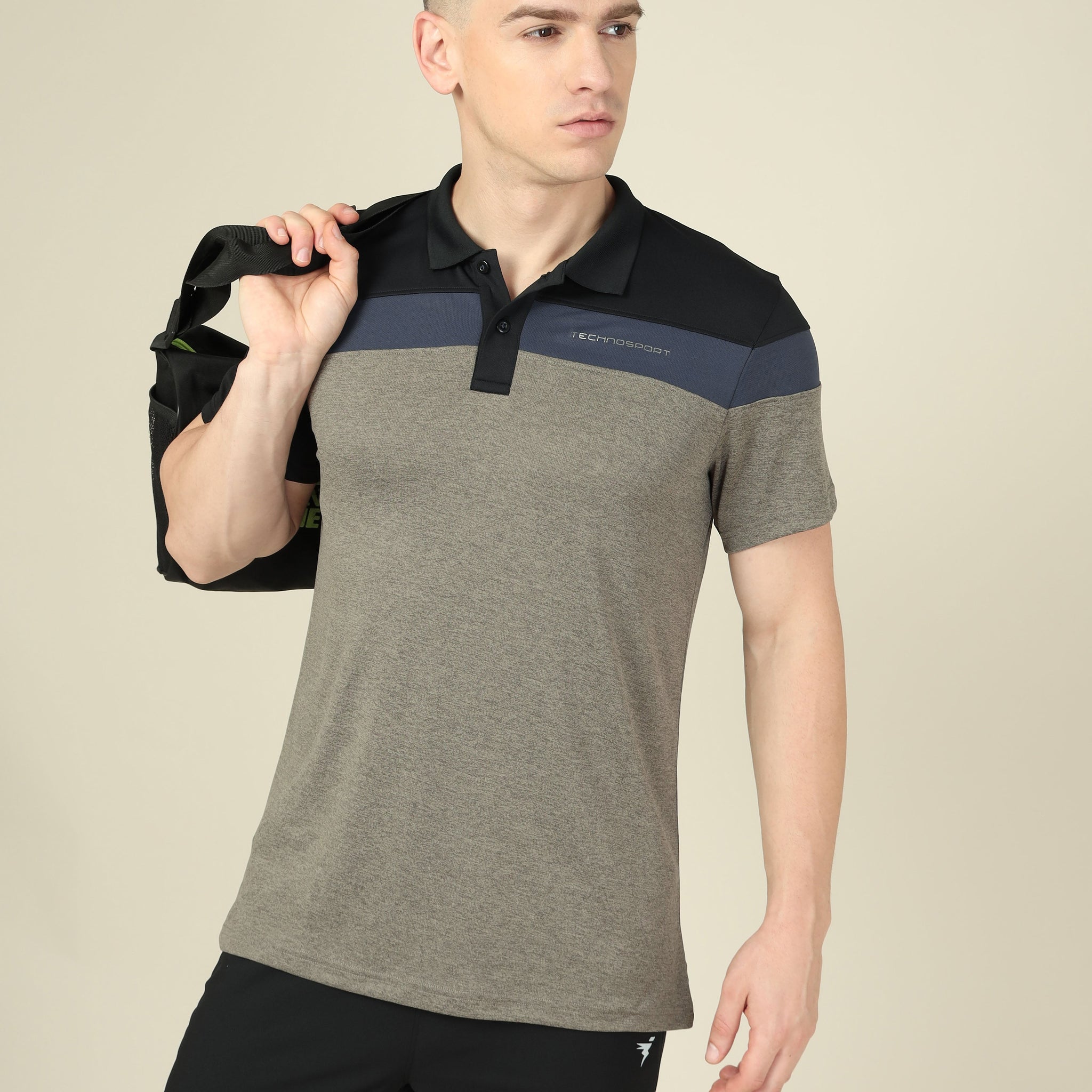 Men Colorblock Slim Fit Polo T-shirt with DOUBLE COOL