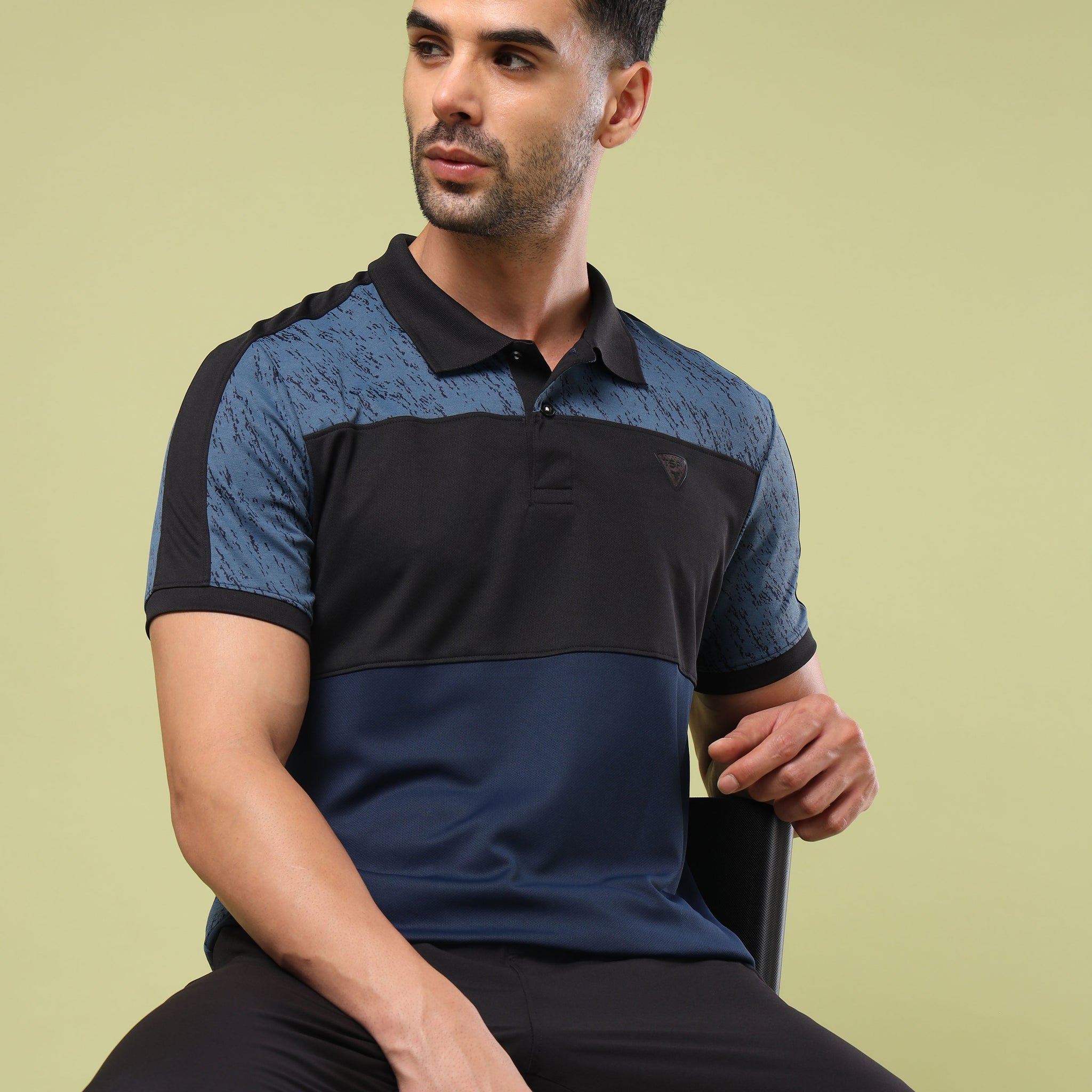 Men Colorblock Slim Fit Polo Sports T-shirt with DOUBLE COOL