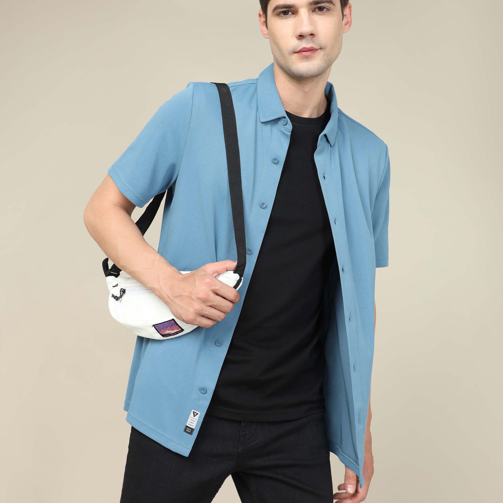 Men Solid Regular Fit Spread Collar Shirt with TECHNO COOL+