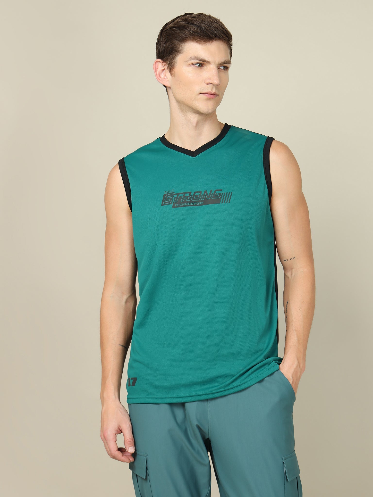 Men Solid Slim Fit V Neck Sleeveless T-shirt with TECHNO COOL +