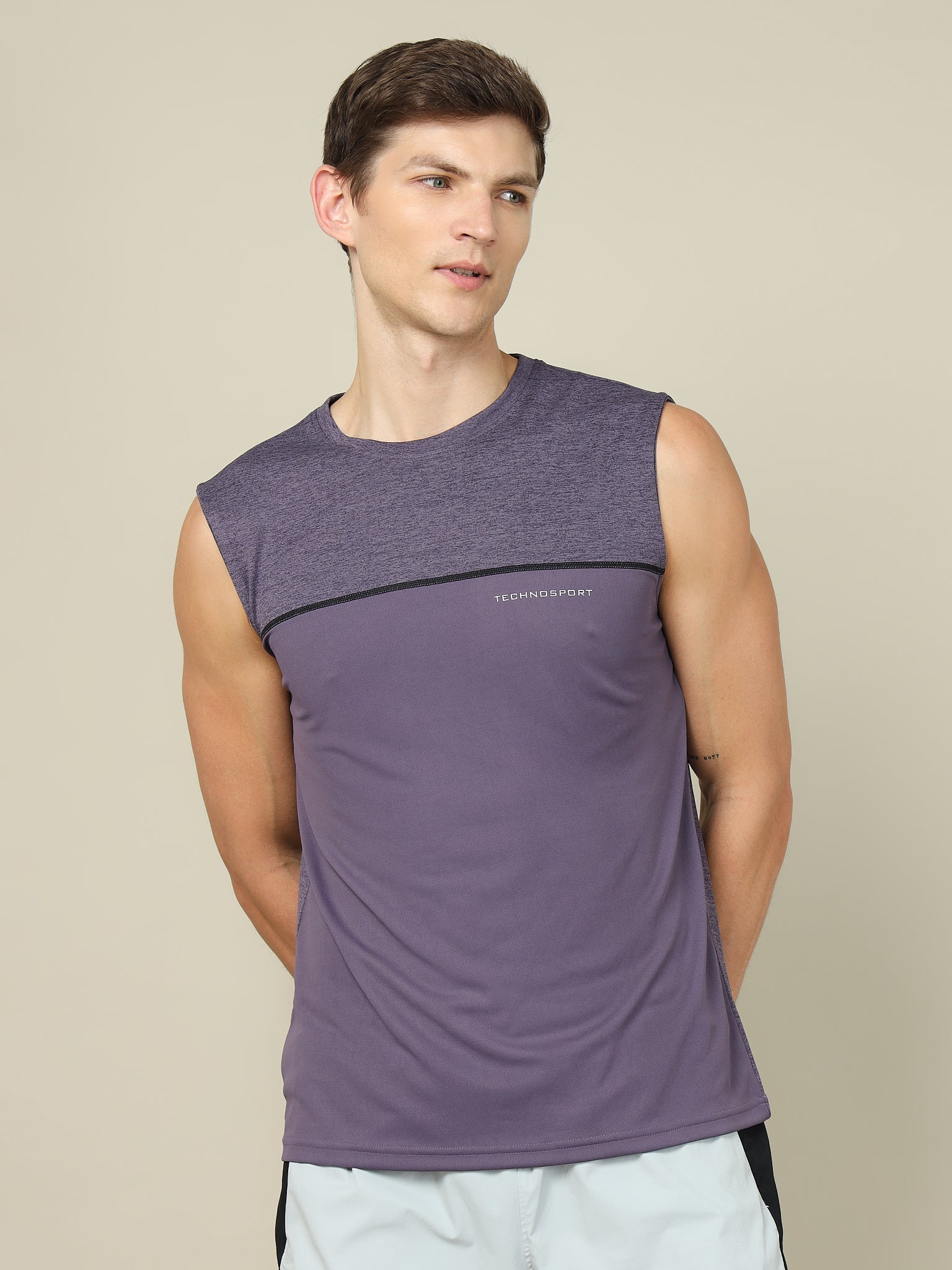 Men Colorblock Slim Fit Crew Neck Innerwear Vest with TECHNO COOL+