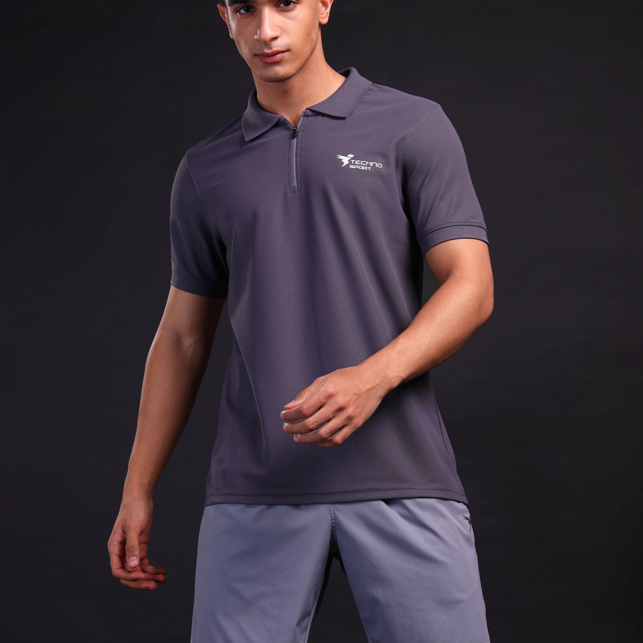 Men Solid Slim Fit Polo T-shirt with MATPIQ