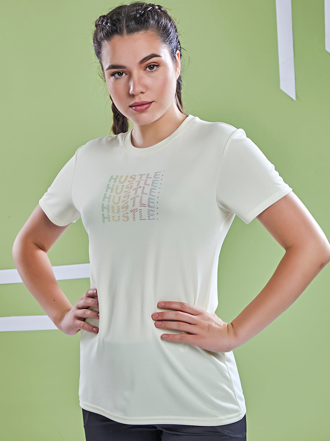 Women Printed Slim Fit Round Neck T-shirt with TECHNOCOOL+