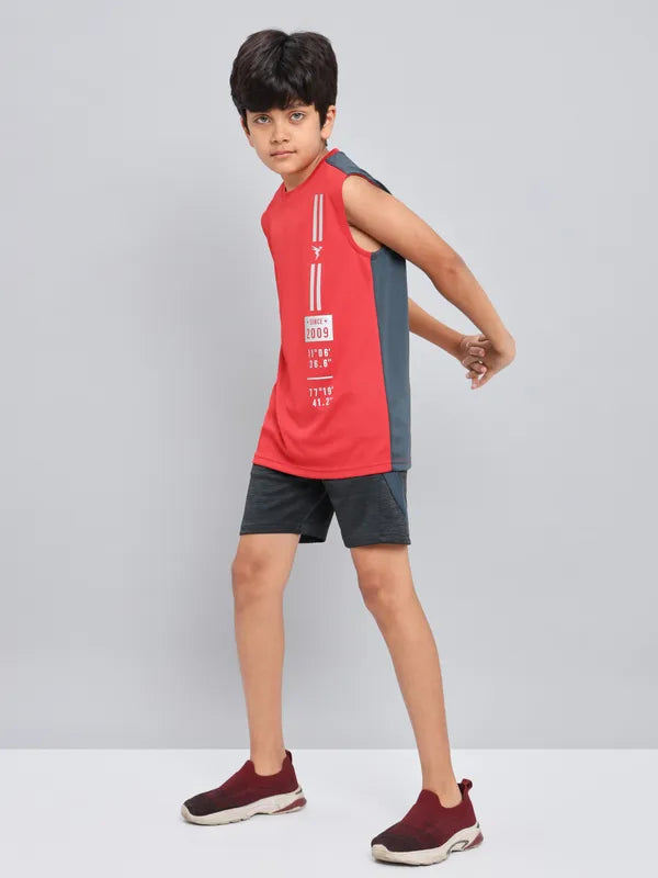 Boys Printed Slim Fit Crew Neck T-shirt with TECHNO GUARD