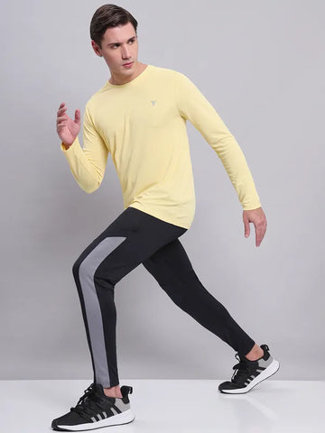 Men Solid Slim Fit Crew Neck T-shirt with TECHNO COOL+