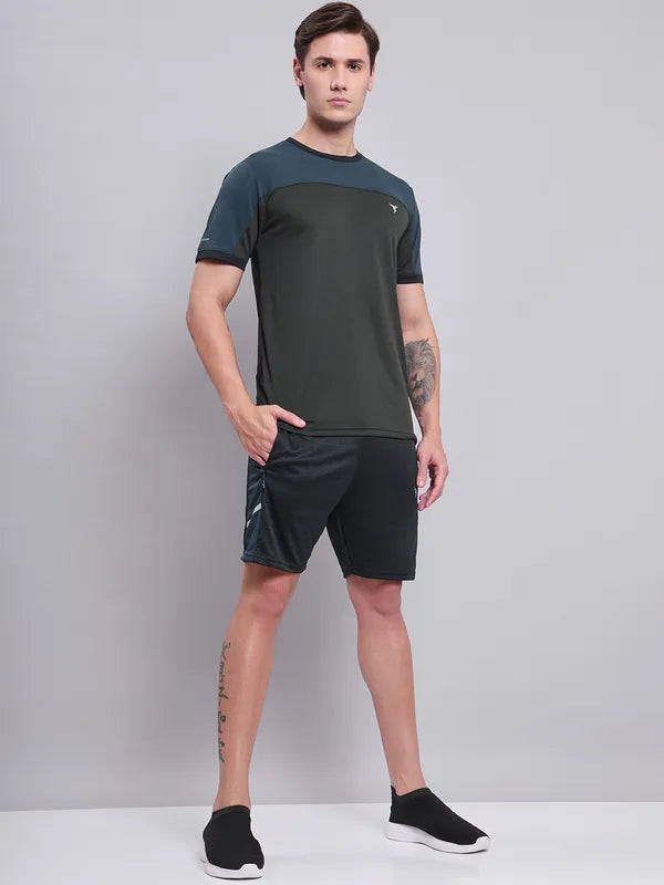 Men Melange Slim Fit Shorts with TECHNO DRY