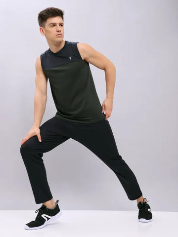 Men Solid Relax Fit Trackpants with ELASTO PLUS