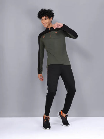 Men Colorblock Slim Fit Mock Neck T-shirt with TECHNO COOL