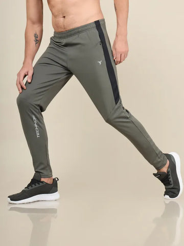 Men Solid Slim Fit Trackpants with TECHNO DRY